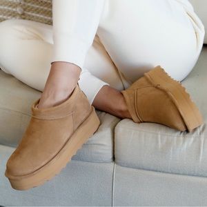 Bear paw Retro Super Shorty iced coffee boots Sz 8